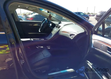 2016 Lincoln Mkz z USA, uszkodzony, nr VIN 3LN6L2J96GR621923